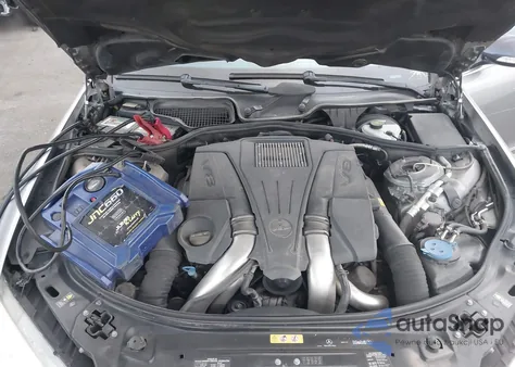 2013 Mercedes-Benz S 550 из США, поврежденный, VIN WDDNG7DB0DA496526